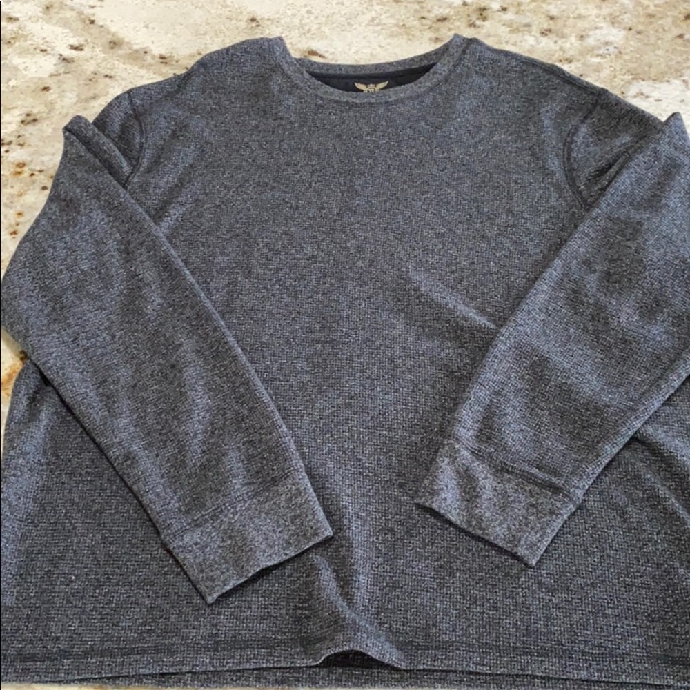 Faded glory men’s long sleeve shirt.